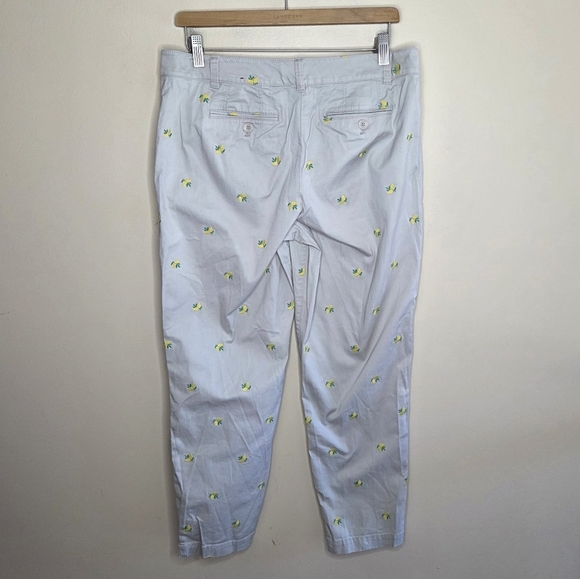 Talbots | Petite Cropped Lemon Embroidered Khaki Pants Size 10P - Picture 4 of 5